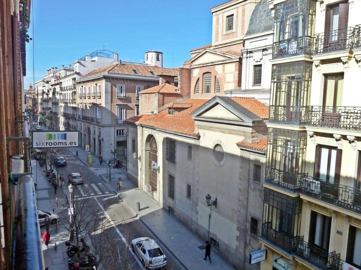 Six Rooms Plaza Mayor Madrid Exterior foto